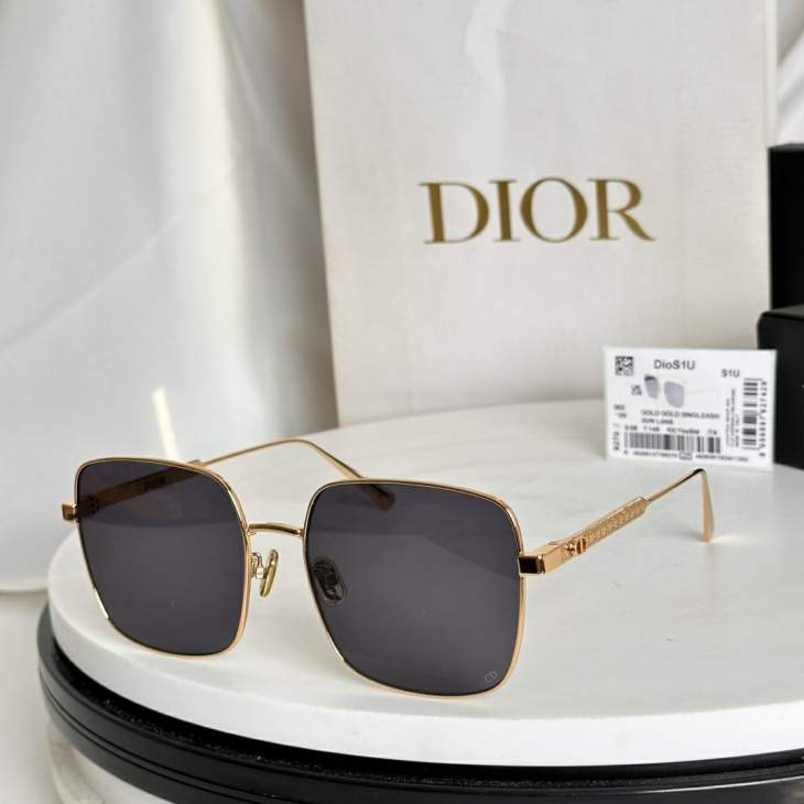 Picture of Dior Sunglasses _SKUfw76720878fw
